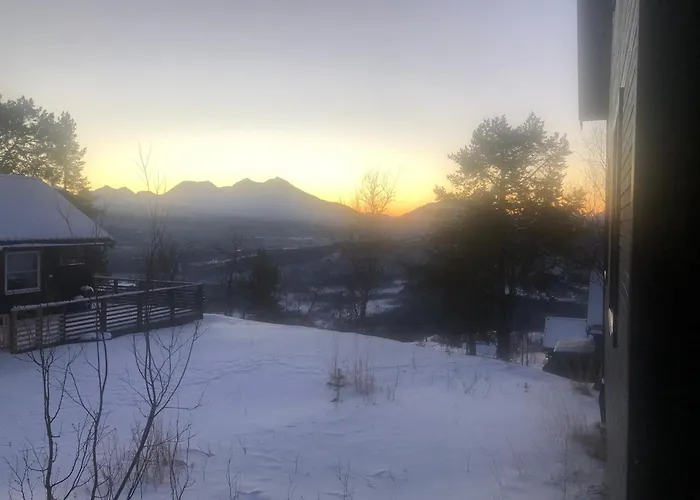 - Målselv Fjellandsby * Bergset